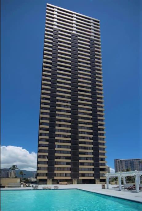 King Bed, Spacious, Legal, View Honolulu Buitenkant foto
